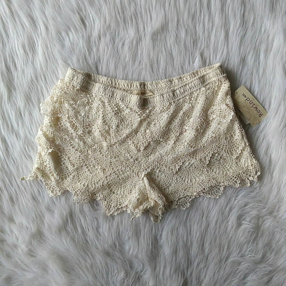 Lace crochet shorts 🌿